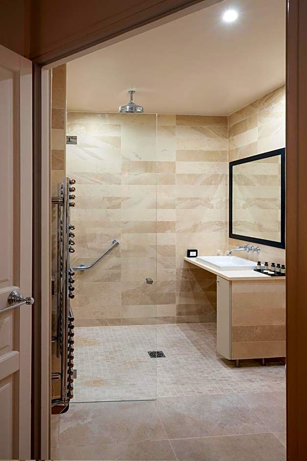 Hotel Saint-Louis Pigalle