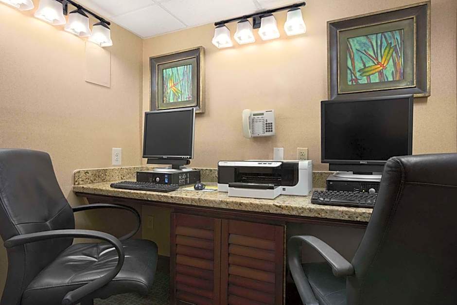 Days Inn by Wyndham Las Cruces