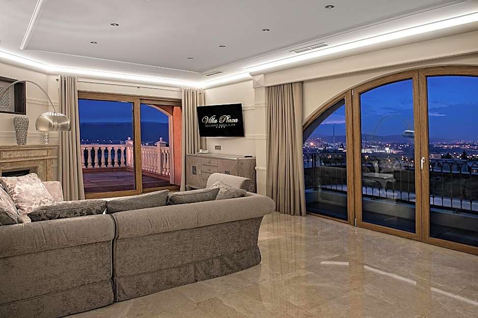 Villa Plaza Boutique Hotel & Spa