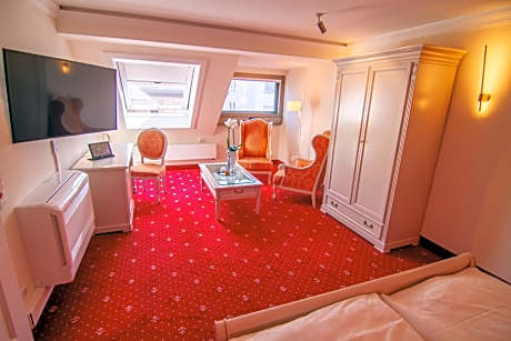 Comfort Single Room Main Building