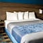 Travelodge by Wyndham Escanaba
