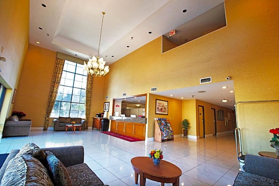 Stanton Inn & Suites