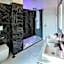 Escape Luxury Suite - CA Domus Collection