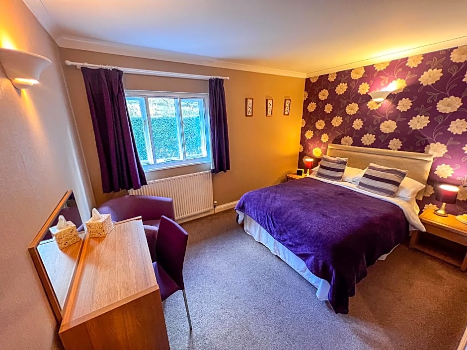 Photo 1 of 11 of double room-ensuite