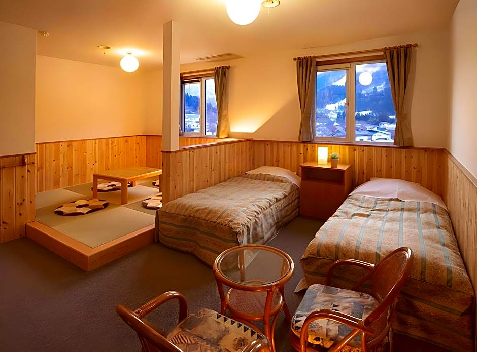 Foto 1 daripada 1 — Japanese Style, Mountain View