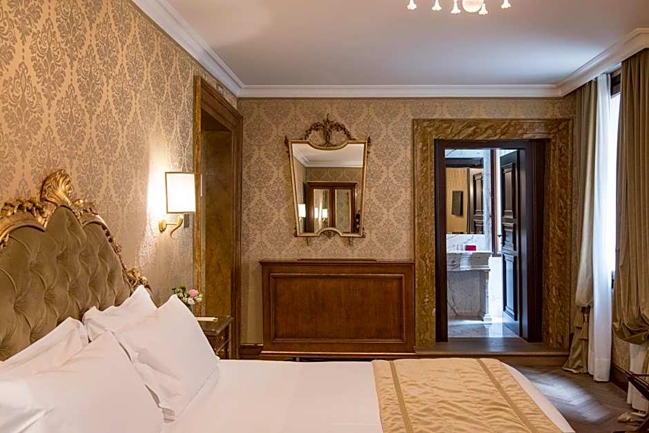 Hotel Nani Mocenigo Palace