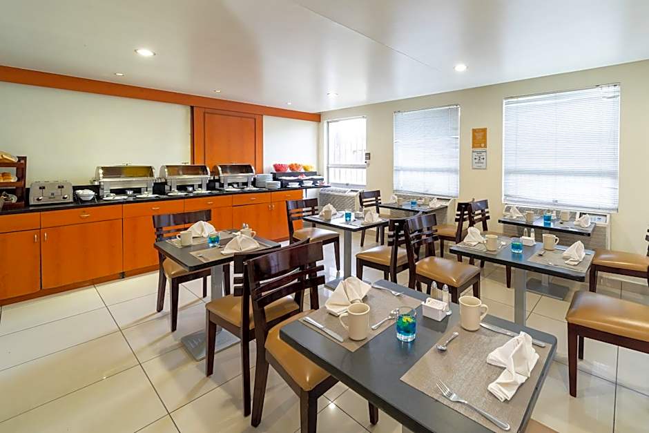 Comfort Inn Real San Miguel