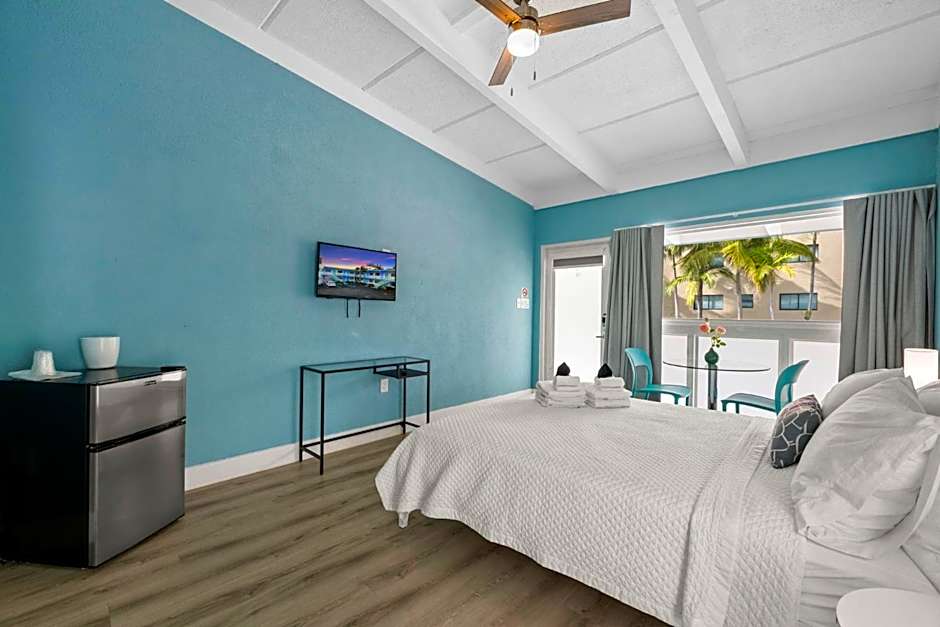 The New Yorker Miami Hotel