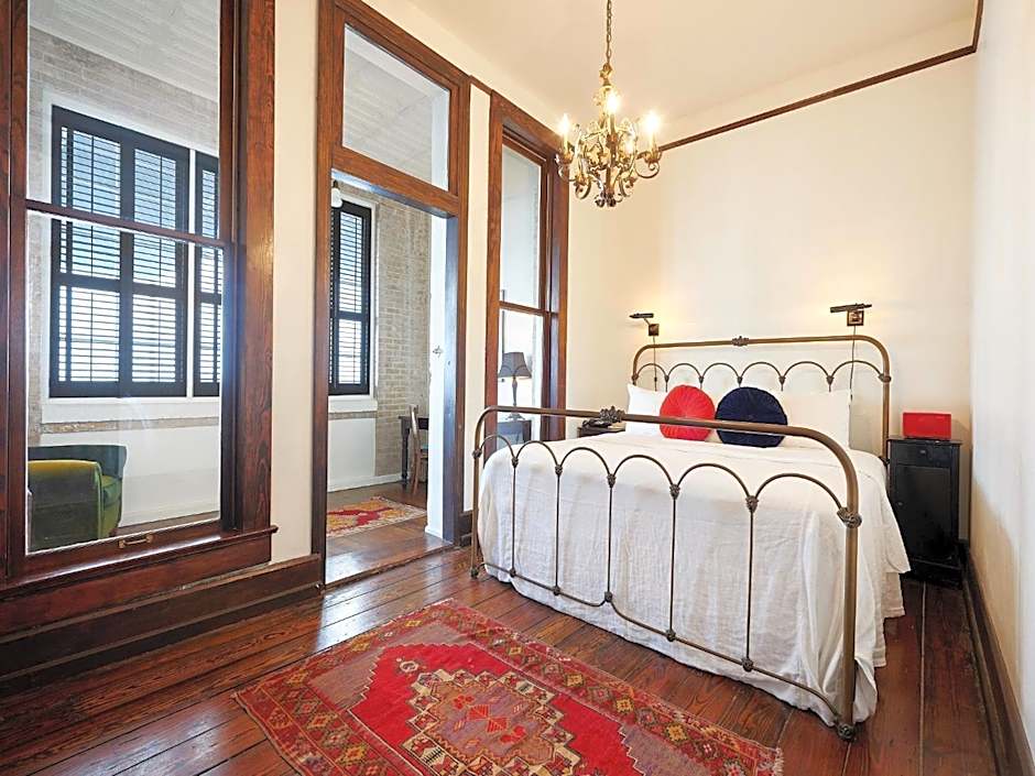 Photo 1 of 10 of Grand Suite