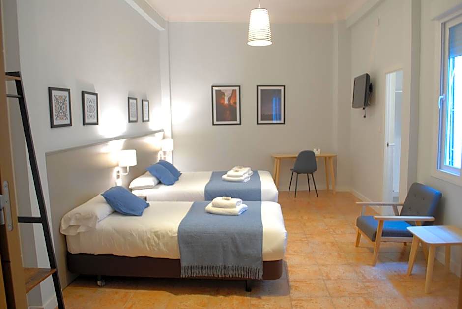 La Perla Granada Suites