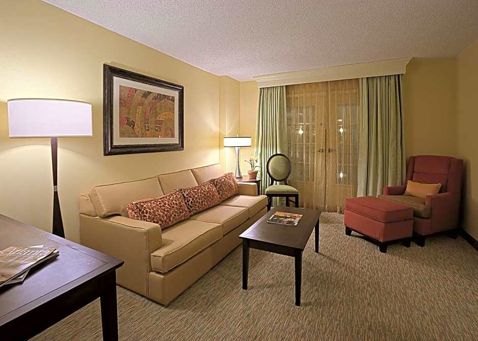 DoubleTree Suites by Hilton at The Battery Atlanta