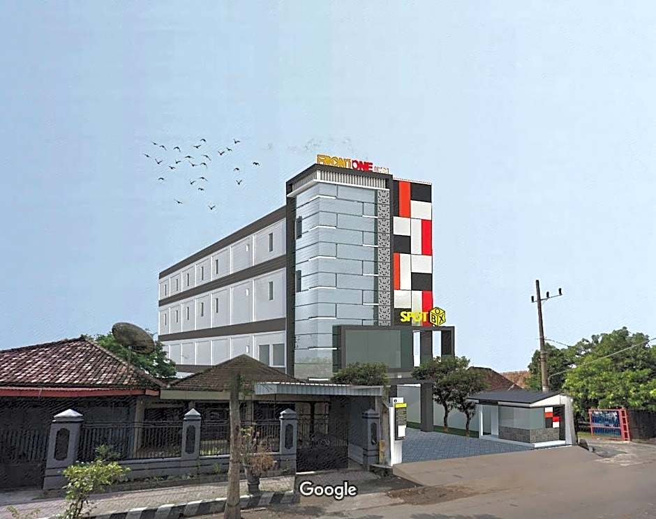 Front One Inn Kediri