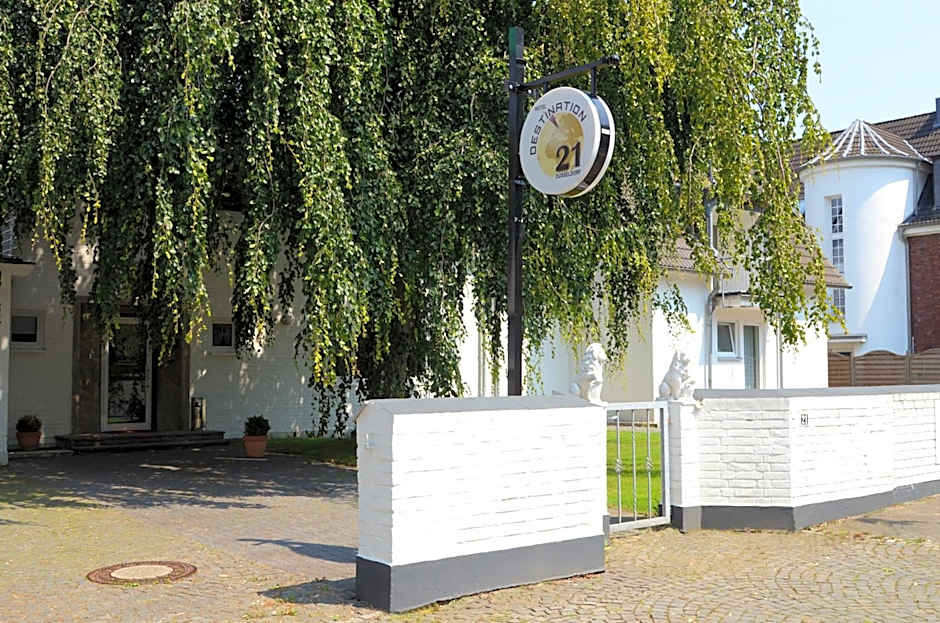 Hotel Destination 21