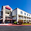 Econo Lodge Inn & Suites