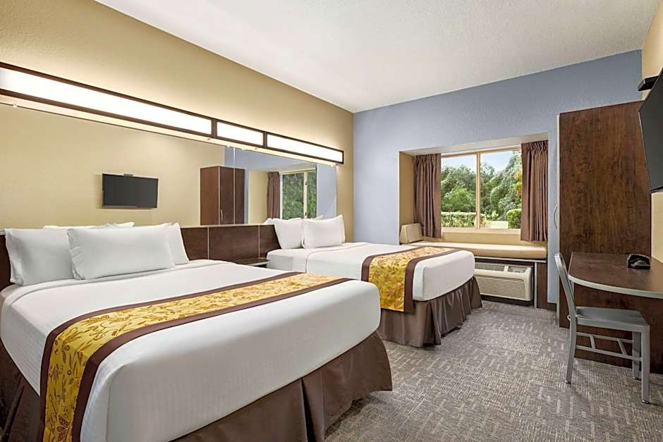 Microtel Inn & Suites By Wyndham Woodstock/Atlanta North