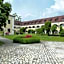 Schloss Kirchham Appartement - & Wellnessanlage