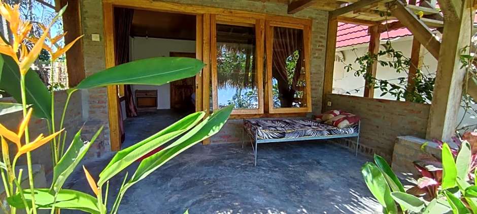 Hakiki Inn Bungalows