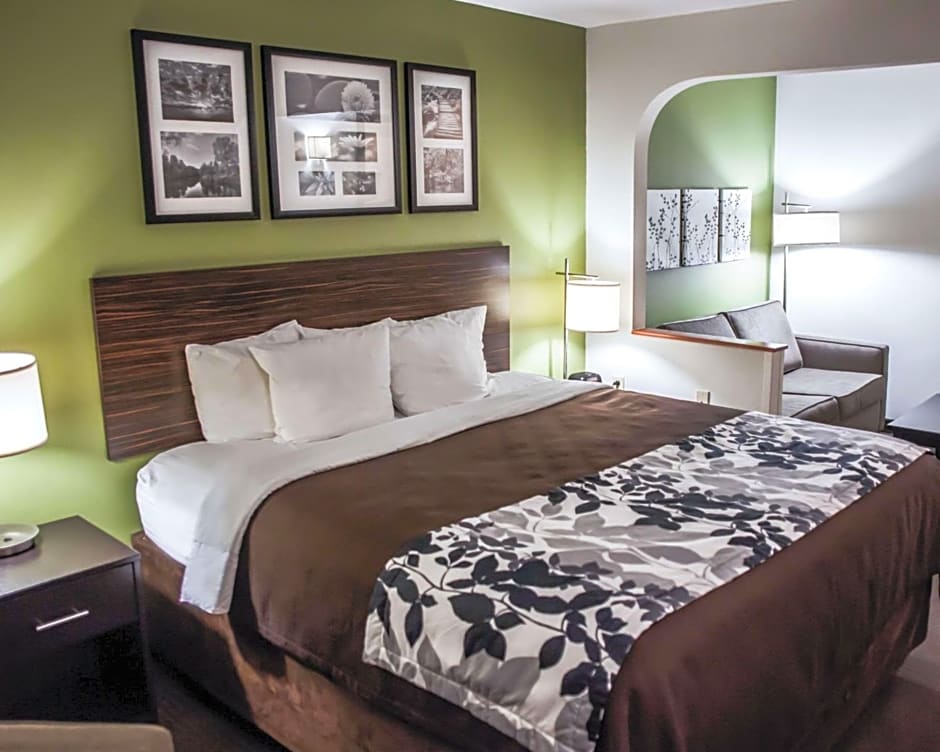 Garner Topeka West By IHG