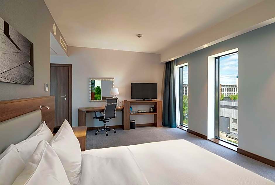 Hampton Inn By Hilton Warszawa