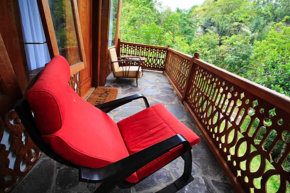 Padi Ecolodge