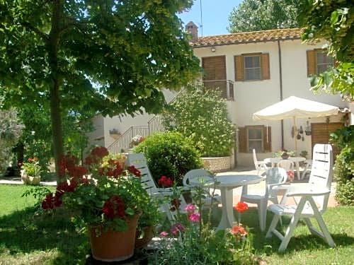 Bed And Breakfast Casale Isorella