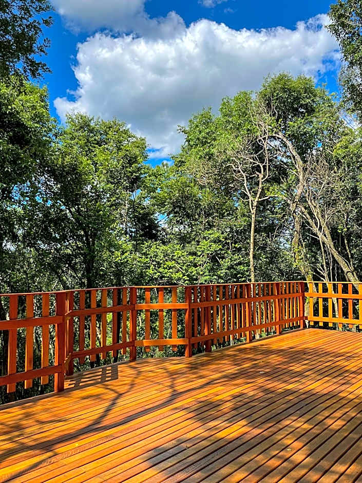 Vovô Emílio Chalés