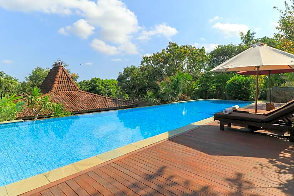 The Sanyas Retreat