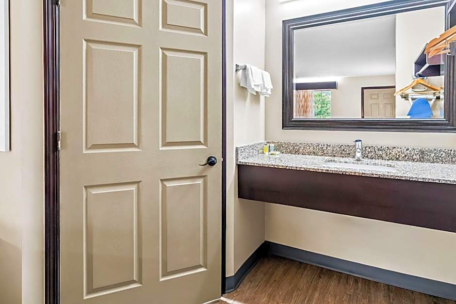 Days Inn by Wyndham Spartanburg