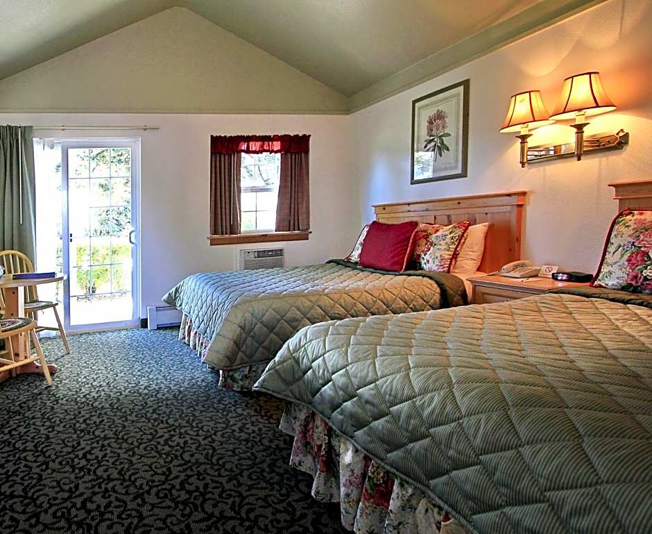 Photo 1 of 19 of Cottage, River View