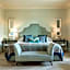 Hotel Savoy