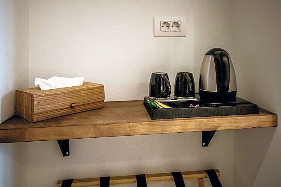 Naias Nemeia Luxury Rooms