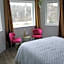 4 Guest Suite with Waterfront Views at Fancie's PEC - Suite 2