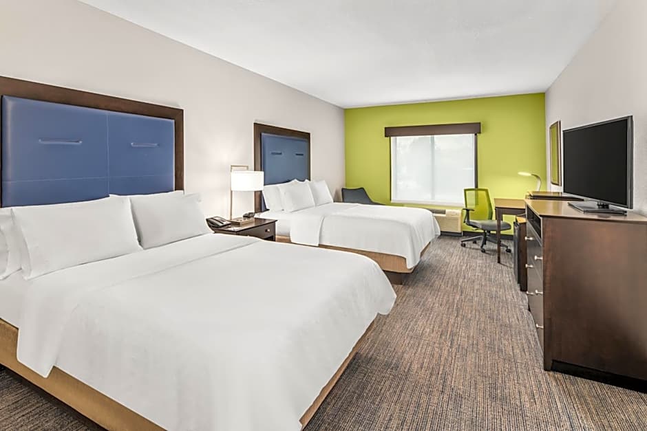 Holiday Inn Express & Suites Wilmington-Newark by IHG