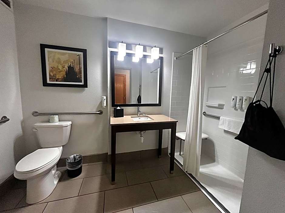 Country Inn & Suites by Radisson, Baxter, MN