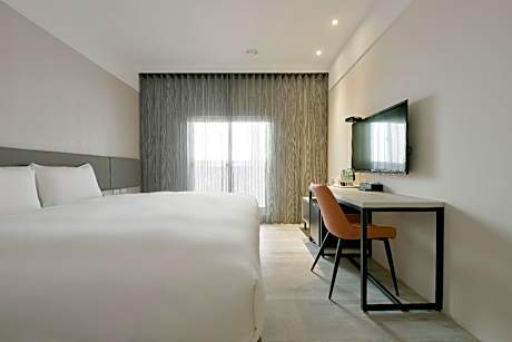 Deluxe Double Room with Balcony