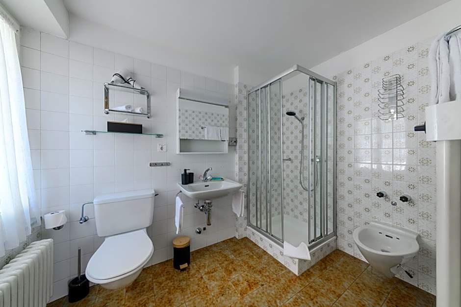 Poschiavo Suisse Hotel