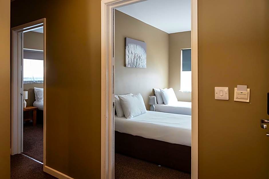 The Oakwood Hotel