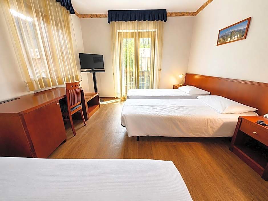 Hotel International