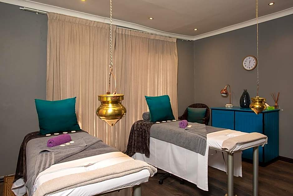 Whispering Pines Country Estate