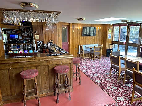 The Jolly Drayman Pub and Hotel