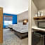 Holiday Inn Express and Suites Beeville By IHG