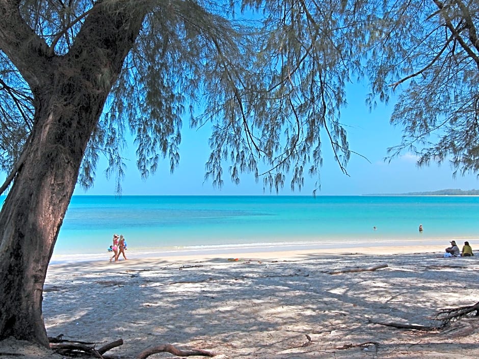 Maikhao Home Garden Bungalow