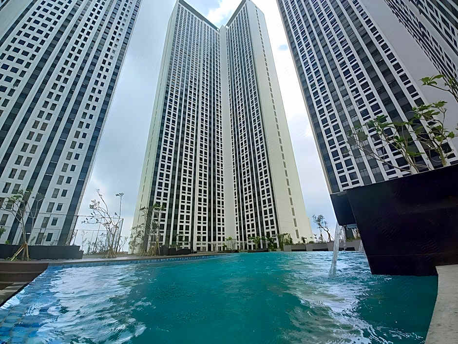 Louis Kienne Cikarang Hotel & Service Apartment 