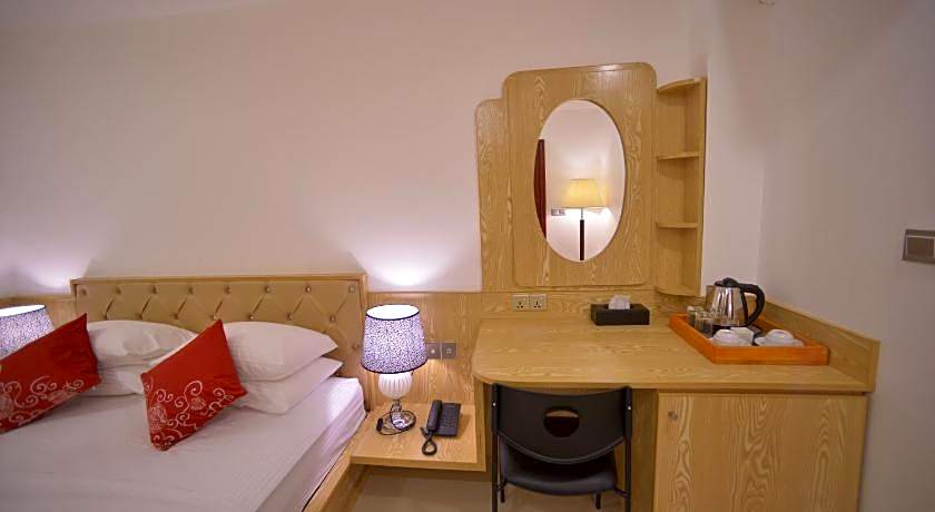 Hathaa Beach Maldives