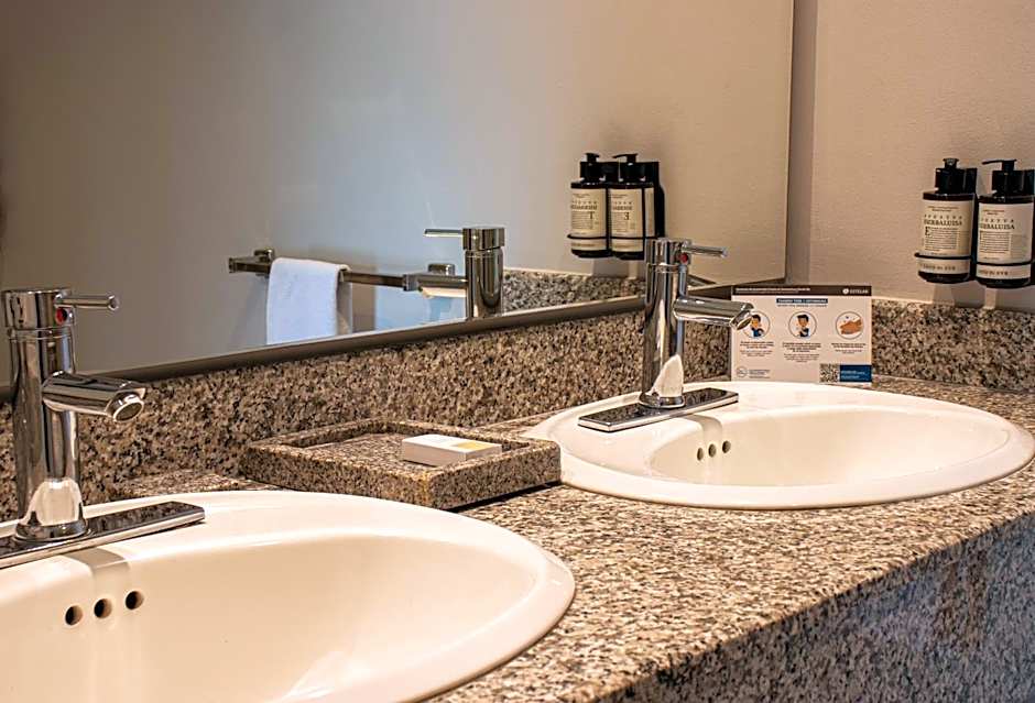 Hotel Estelar Altamira