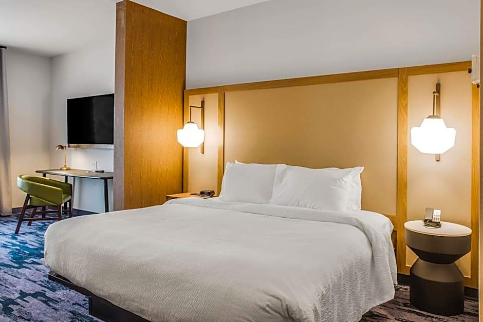 Photo 1 of 4 of 1 King Bed with Sofabed Suite, Hearing/Mobility Accessible, Transfer Shower
