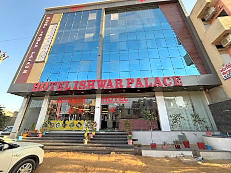 Hotel Ishwar Palace