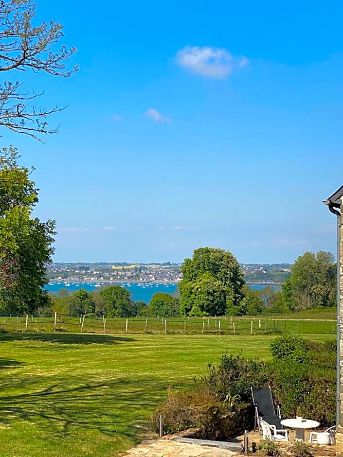 Manoir De Rigourdaine