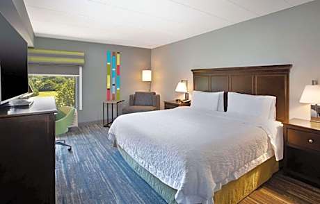 King Room with Spa Bath