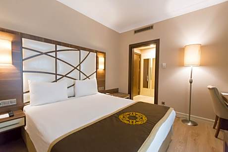 Single Standard Room